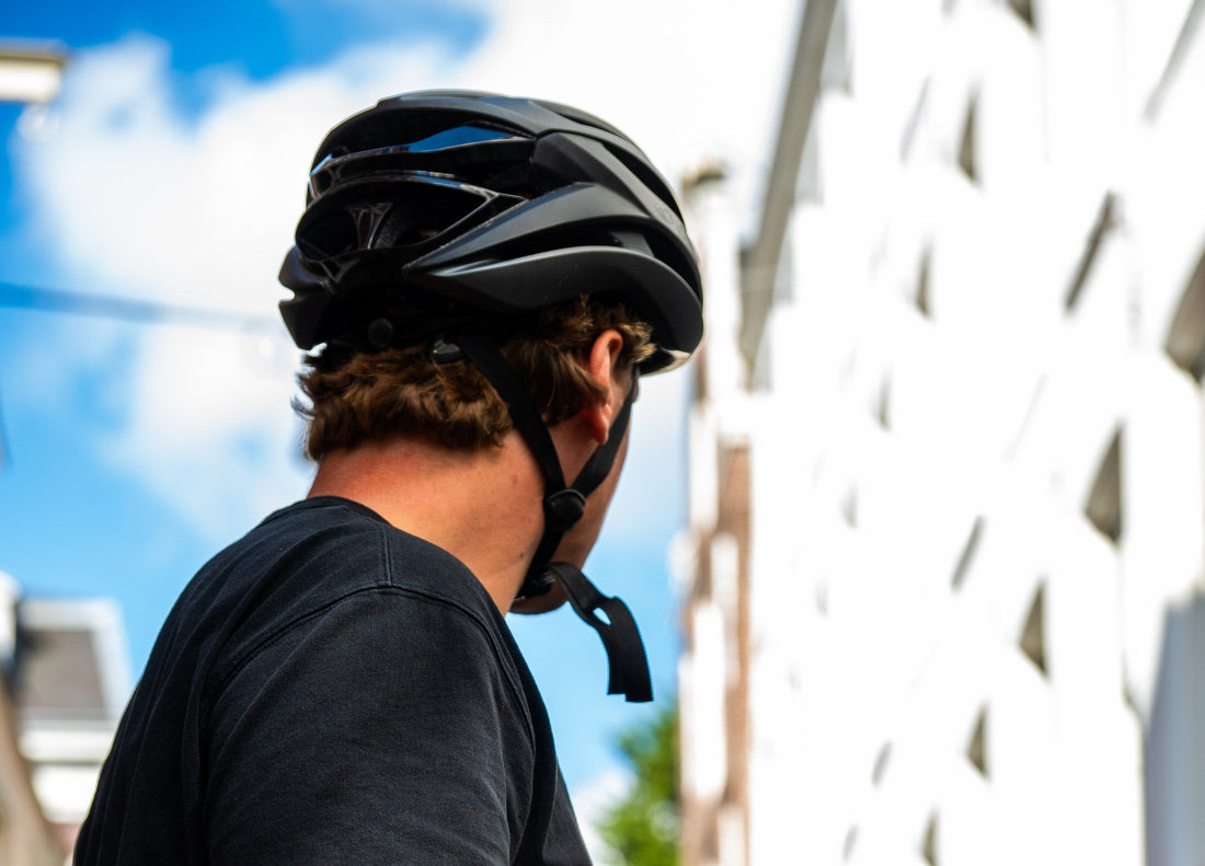 Smart Commuting Redefined: Why Every Urban Cyclist Needs a Smarter Helmet Bag | Lokko