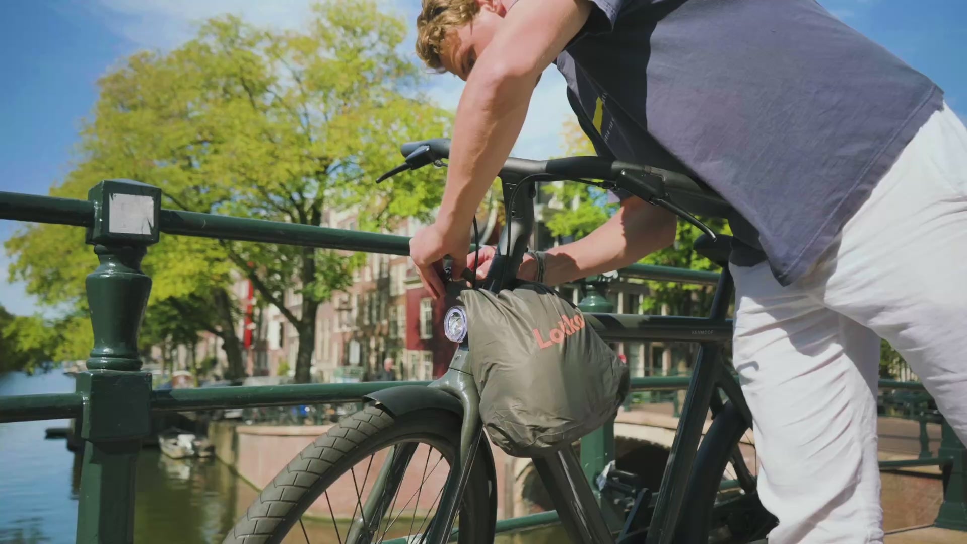 Lokko smart helmet bag